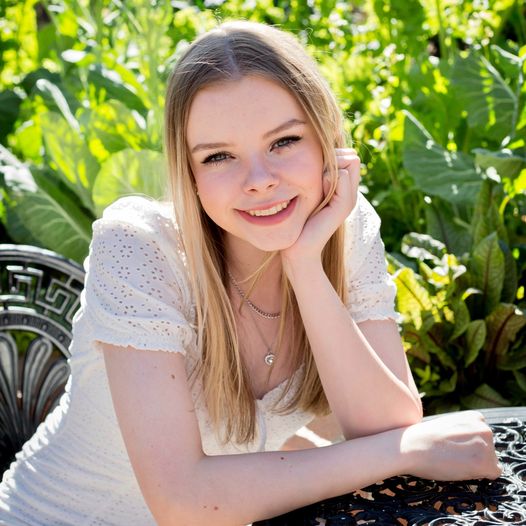 Madison Hummel Madison Hummel