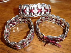 pop bracelets 