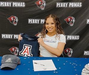 Maya Miller Signing Day 2022