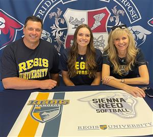 Sienna Reed Signing Day 2022