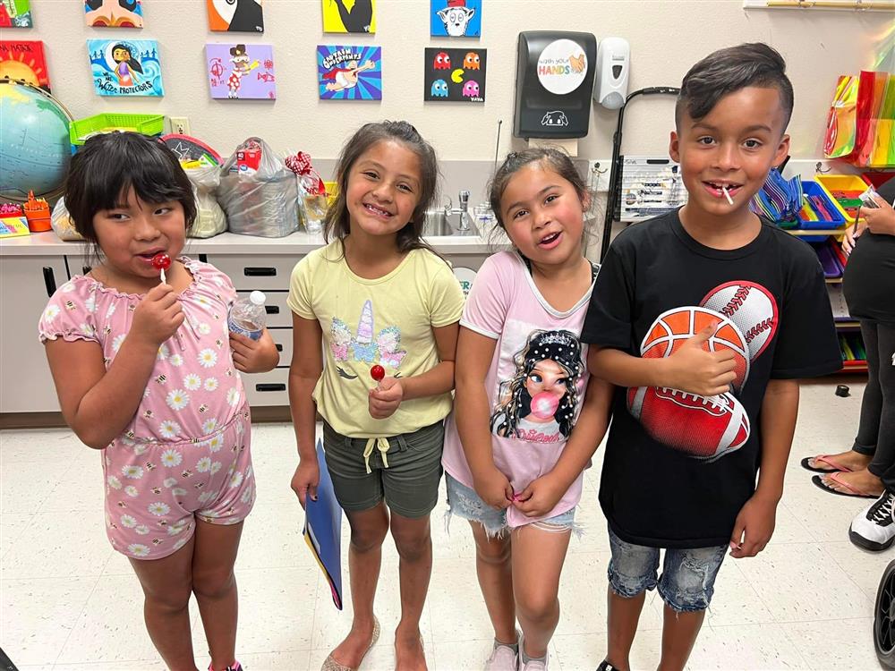 Students at Bologna's Meet the Teacher Night Event