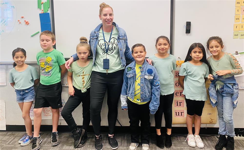 Students Double Up Against Drugs