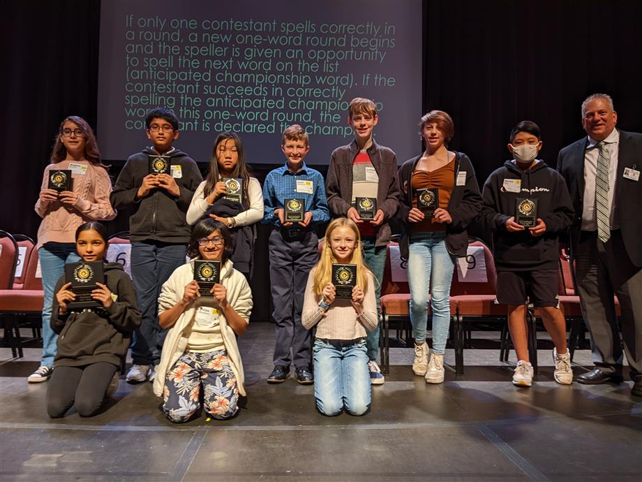 Chandler Unified's top 10 spelling bee winners 2023 with Superintendent Frank Narducci